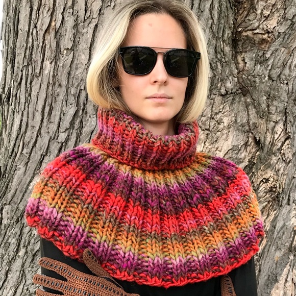 Handmade Turtleneck Style Caplet Scarf Shawl Shrug (K15-11H) - Picture 1 of 7